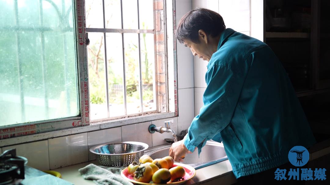 10月15日-副本(12).jpg 10月15日-副本(12).jpg